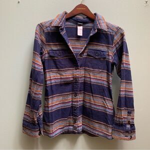 Patagonia Women’s Flannel Button Up Size Small